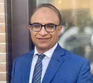  Professor Tanveer Zia